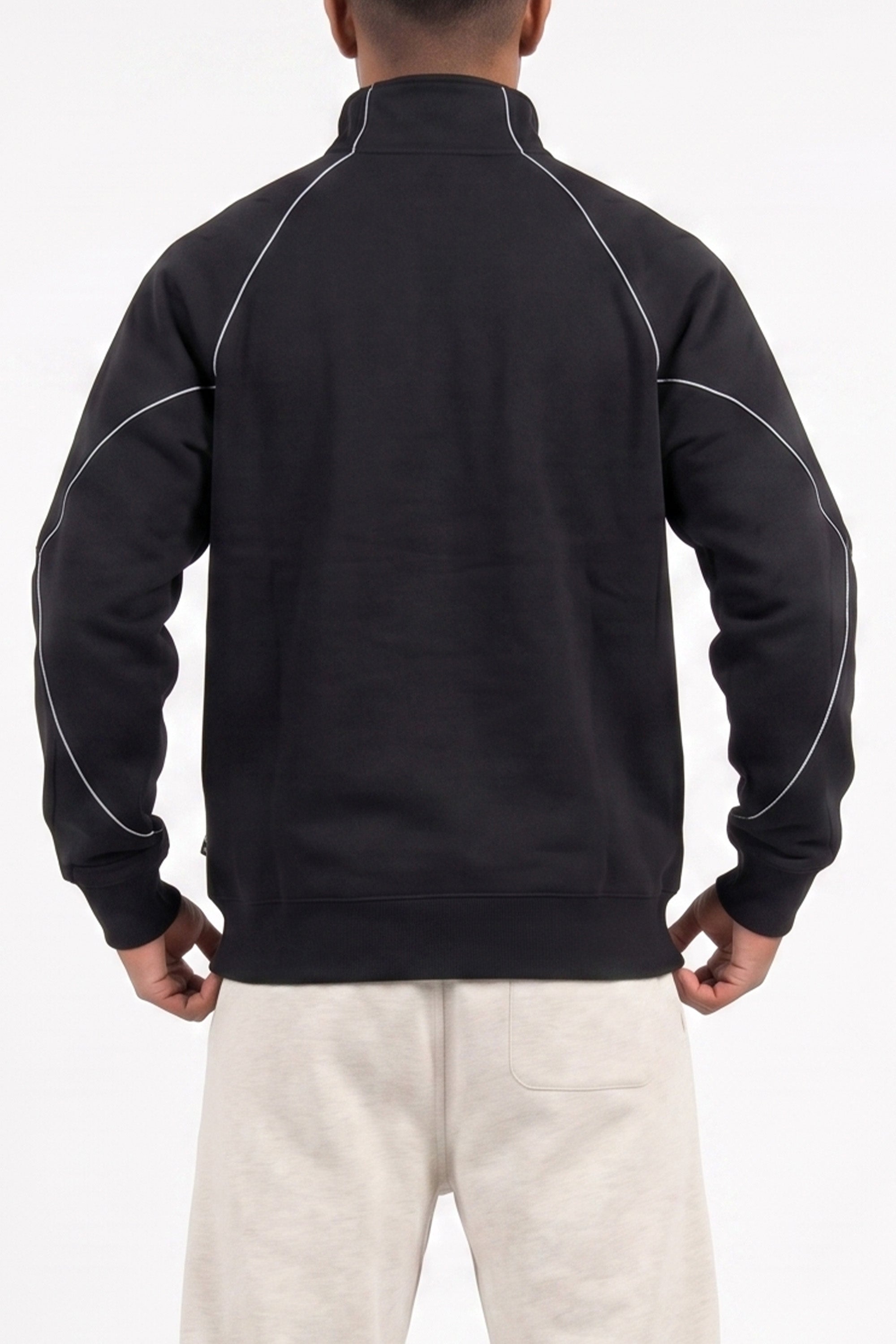 Black Streetwear Sweatshirt
